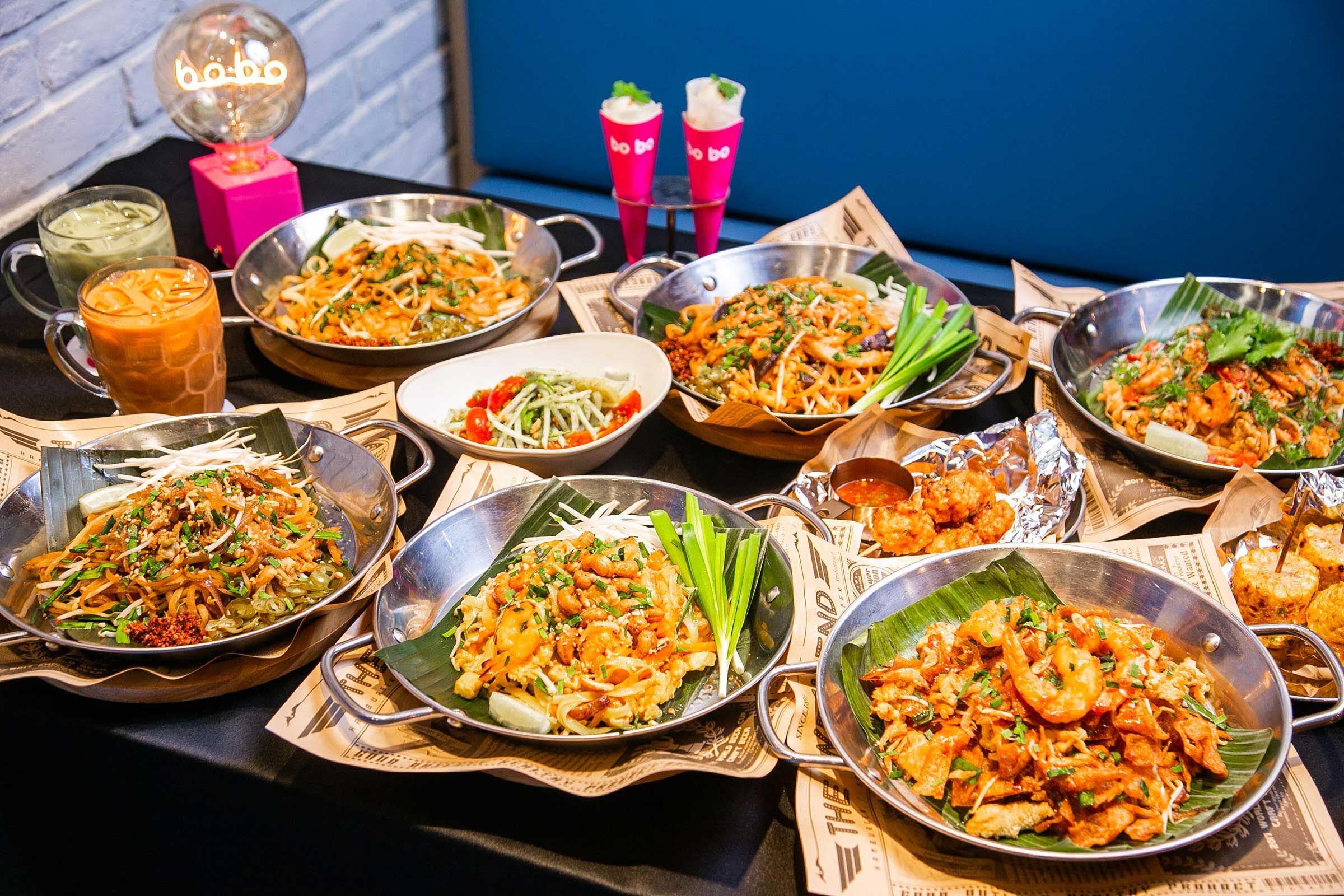 前所未有12道獨創泰式炒河粉,搭配泰式街頭串燒,獻上酸辣鮮香的風味盛宴。.jpg
